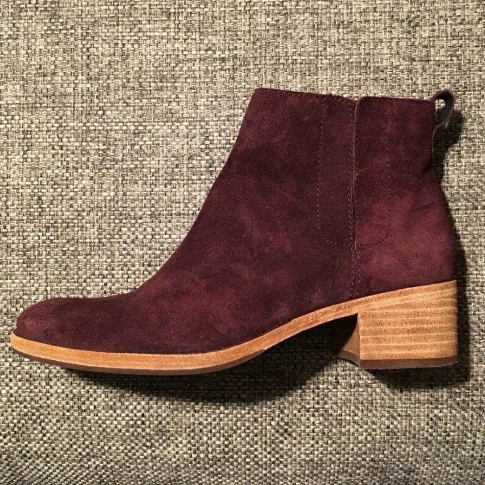 Kork-Ease “Mindo” ankle boot, 8.5, burgundy suede